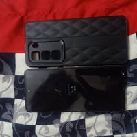 انفنكس هوت 50 • ٢٥٦ • شاشة مكسورة