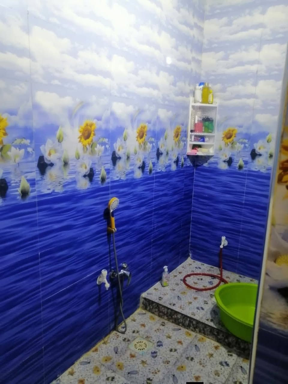 💢السلام عليكم
☘️اللهم لك الحمد حتى ترضى 

🏦دار سكـــــــــــــن للبيع طابوو صرف 

#يباع ع مبادره مع معاملة مبادره 

📌الموقع:- حي الفرات شارع جامع العقيله 

📐المساحه:- 100م مربع طابقين كونكريت مسلح 

☘️محتوياته:-

✅غرفتين نوم 

✅صالتين 

✅مطبخ 

✅استقبال 

✅صحيات 

✅سطح اشتايگر + ستاره

ــــــــــــــــــــــــــــــــــــــــــــــــــــــــــــــــــــ

#للاستفسار اكثر خاص او واتساب 

☎️هاتف:- ***********

☎️هاتف:- ***********

#مراجعـــــــة مكتب دبي للعقار والمقاولات العامه 

#عنوان المكتب سايدين الجمهوري مقابل مدرسة القدس
