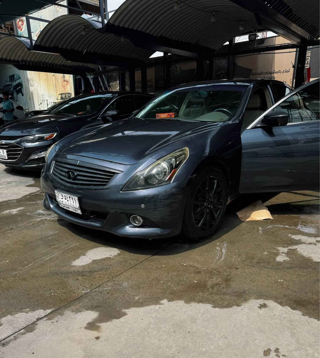 محرك 3700 دبل شوته
كير 7 نمر (اوتو - سبورت - عادي )
دفع خلفي اكسل ويل 18
فتحه سقف + حساسات خلفي + كامره دواره بلاد كشنات كهربائي + تدفئه تبريد كشن + خزن ميموري منظومه راديتر + واتر بم جديد وكاله منظومه تبريد كامل جديد
ادامه كامله للمحرك والكير و العبوه اصلي
شاشه + تحكم بيانو + تحكم ستيرن + مثبت سرعه عليها لدات اوزوم 650 واط
حادث بجم + الباب صفحه العبري
فقط ضارب ايرباك الكشن بدون دشبول و دركه
السونار موجود بالصور
نقصها تعديل بالدعاميه و بوليش فقط
حداده نص عمر
رقم بغداد تحويل بالبصره ثاني يوم
***********
السعر95 قفل 
مستعجل على البيع البصرة, العراق
