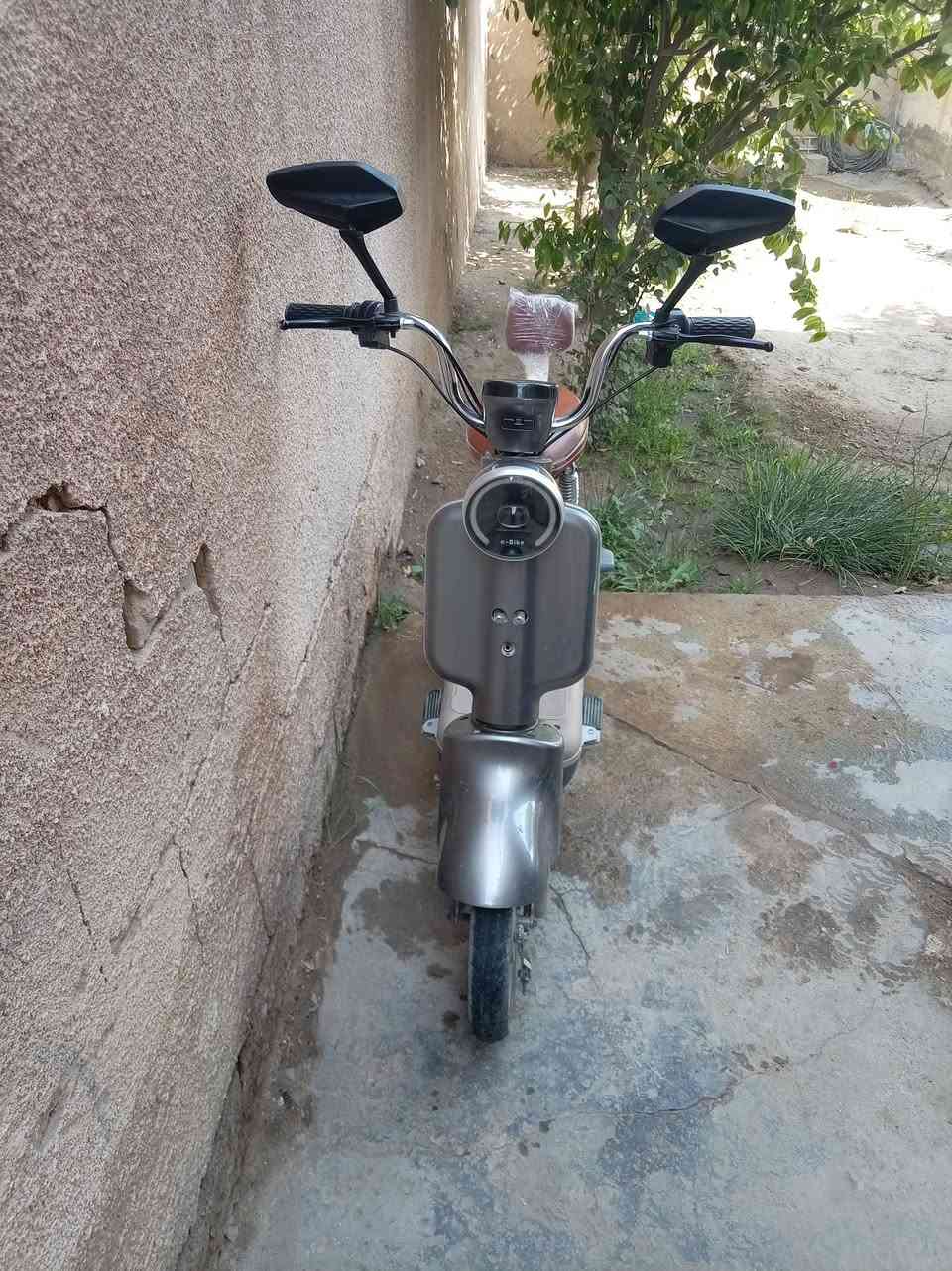 السلام عليكم 
دراجة شحن للبيع السعر 175 وبيها مجال بسيط 
للأستفسار ***********
