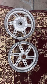 ويل نجمه • مكفول • دراجة