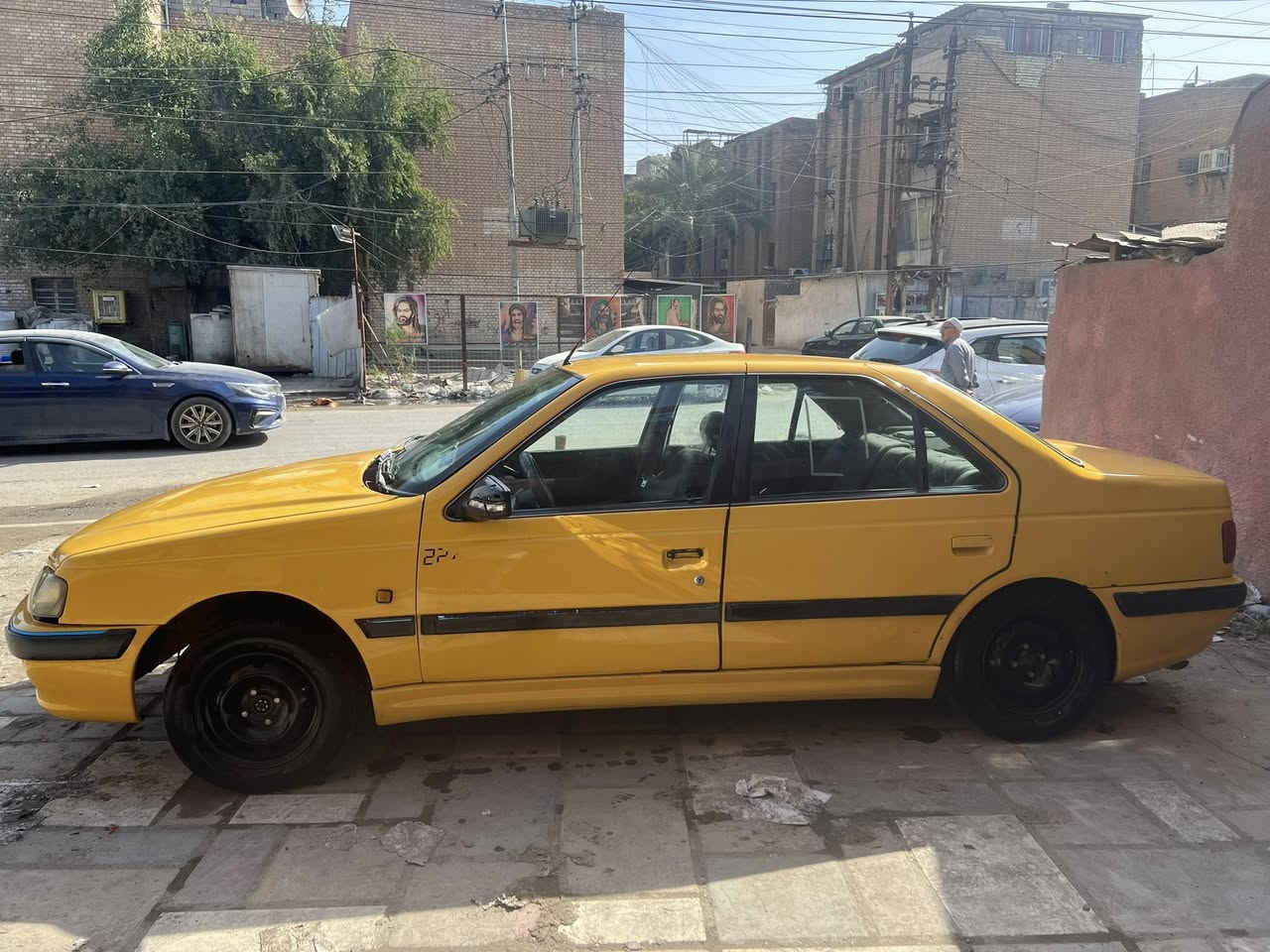 السلام عليكم بيجو بارص ٢٠١٥
رقم انكليزي سنوية ٢٠٢٦ شهر السابع 
مستحقة تجفيت وصدر خلفي 
مكاني بغداد البلديات 
السعر ٤٥$ 
***********
