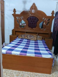 غرفة نوم • للبيع