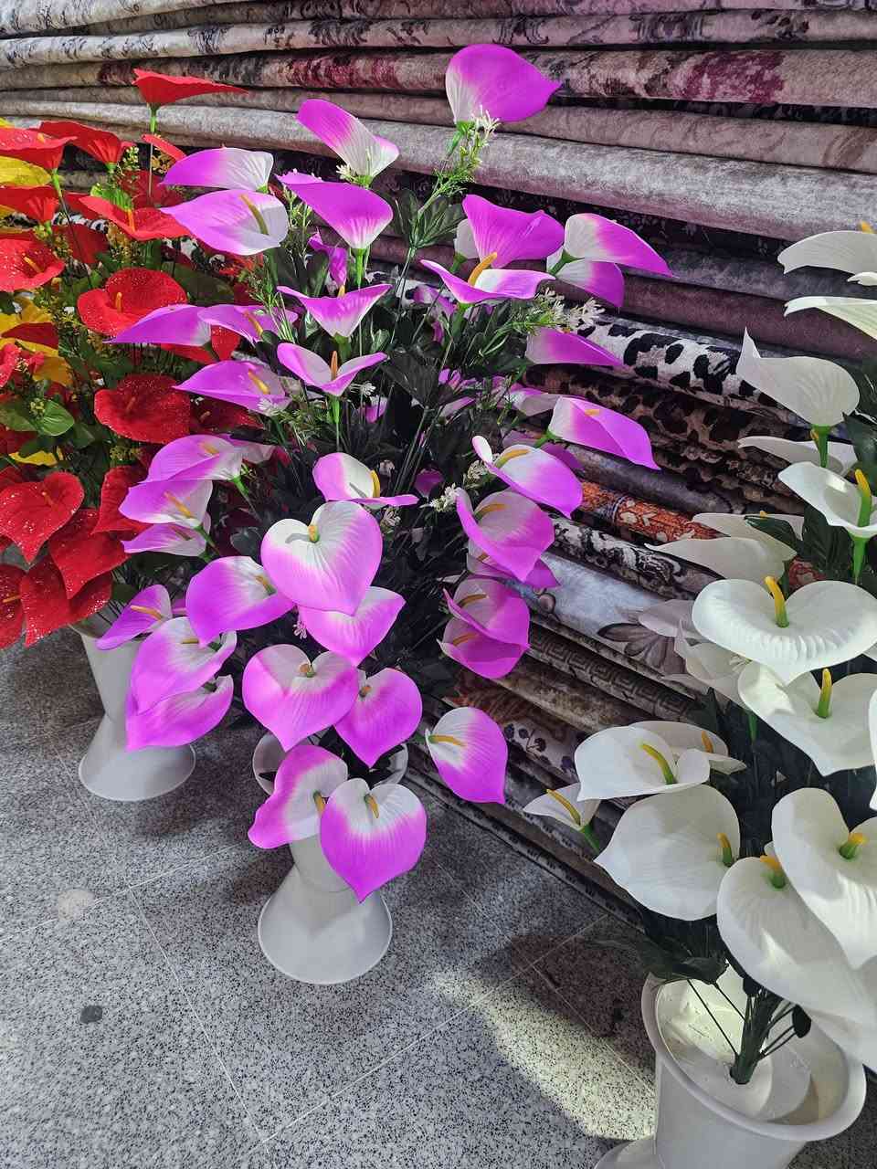 كل ماهو جديد ومميز من اشجار الزينه  وصول شجره حجم وسط ب١٤ ألف  فقط للإستفسار واتساب*********** او ***********او مراسله الصفحة
