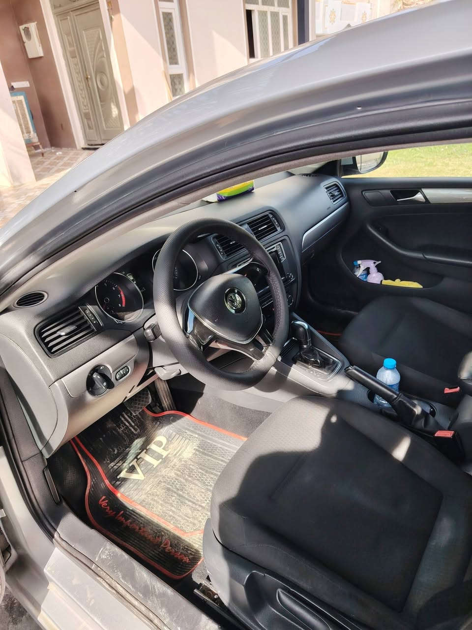 السلام  جيتا خليجي موديل 18  محرك 2000   تنفس طبيعي تكسي  مطار صبغ عام جديد   رقم سليمانيه بدون ضرر *********** شرط محرك كير شرط التحويل سعر 110 وبي مجال
