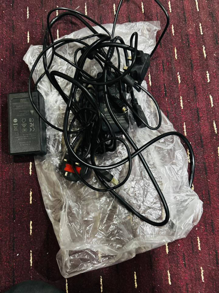 جهاز كاشير مع طابعه مع عصى السكنر الخاص به
جهاز كامل مكمل بس تدخل ايتمات بيه وتتوكل على الله 

جهاز جديد استخدام اقل سبوعين للبييع سعره٥٥٠

مكان نجف توصيل ماكو تجيني تفحصه وتتوكل شاشه لمس ايتمات مفتوحة بدون عدد

*********** 

النجف الاشرف
