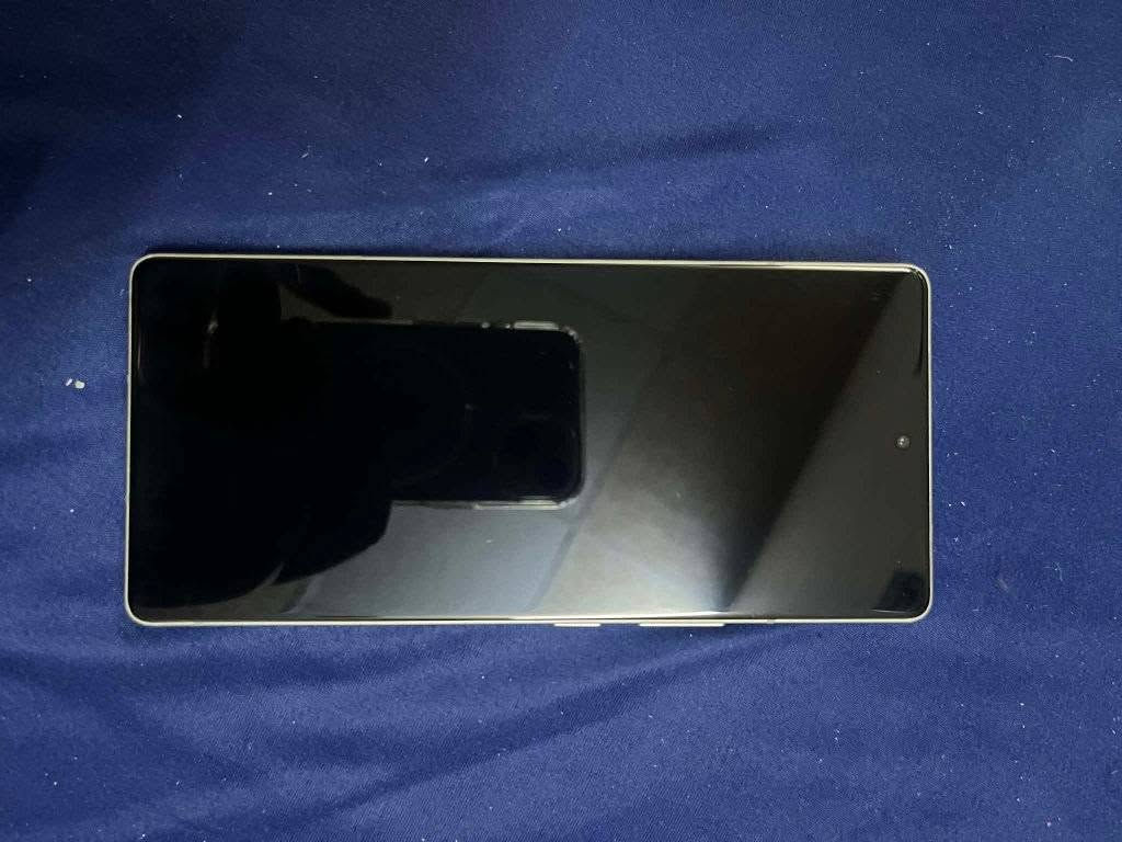 انفنكس نوت 50برو جهاز نضيف حيل استعمال بيت غراضو كامله تواصل عل رقم ***********
