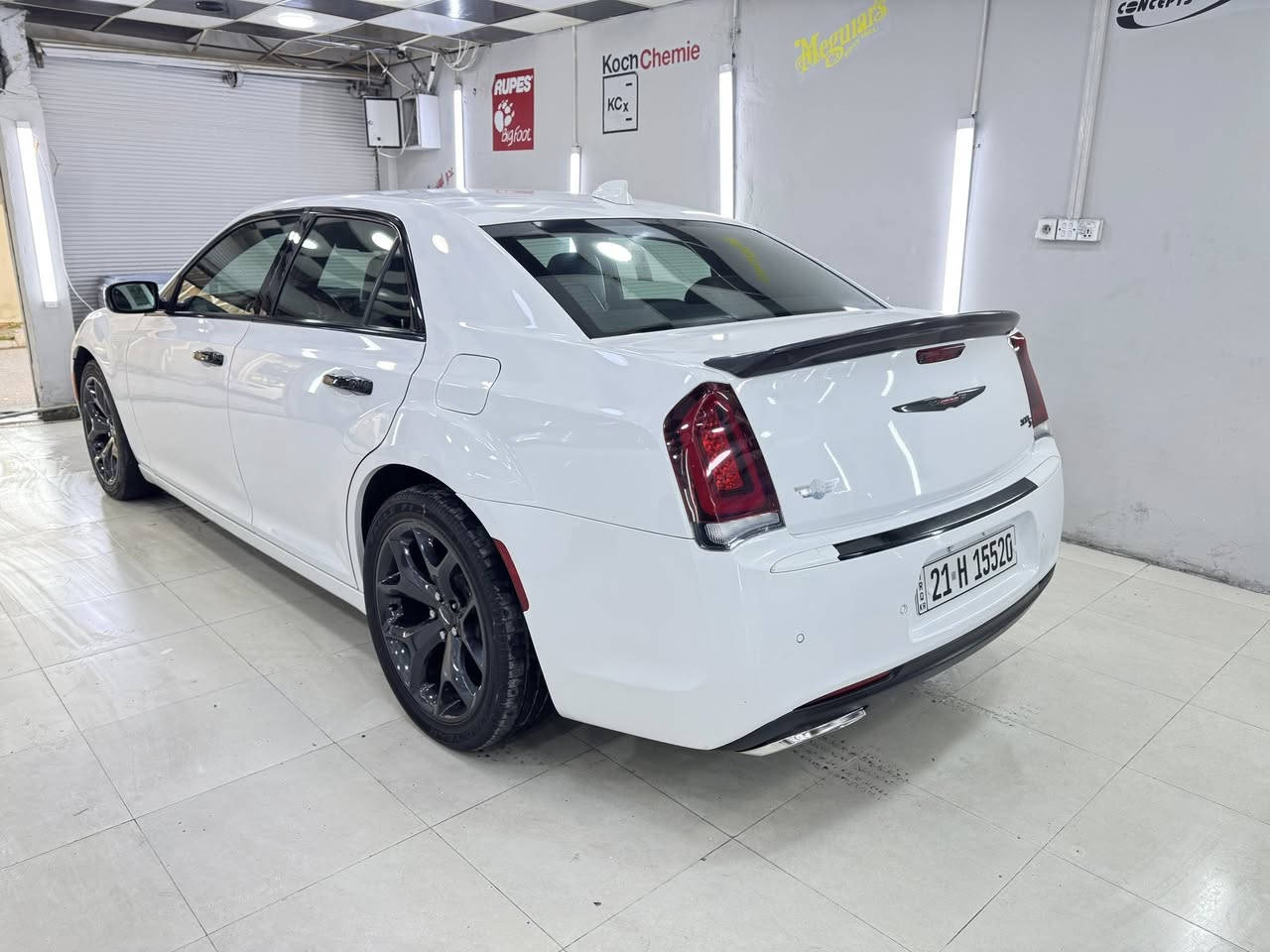 السلام  عليكم
اوباما 2021 S بدون  فتحه  
رقم  سليمانيه  تحويل  وكاله  
موصفات  S فول عدا  الفتحه  
رادار  جانبي 
حساسات 
شفتات  سترين 
كشن  تدفى  
تشغيل عن  بعد 
باقي الموصفات  معروفه 
السياره  حادثه  نص جاملغ  امامي فقط  مصلح  نفسه  بدون  ارباك  بدون  دواخل  
السعر 265  
مكاني كركوك  
***********
