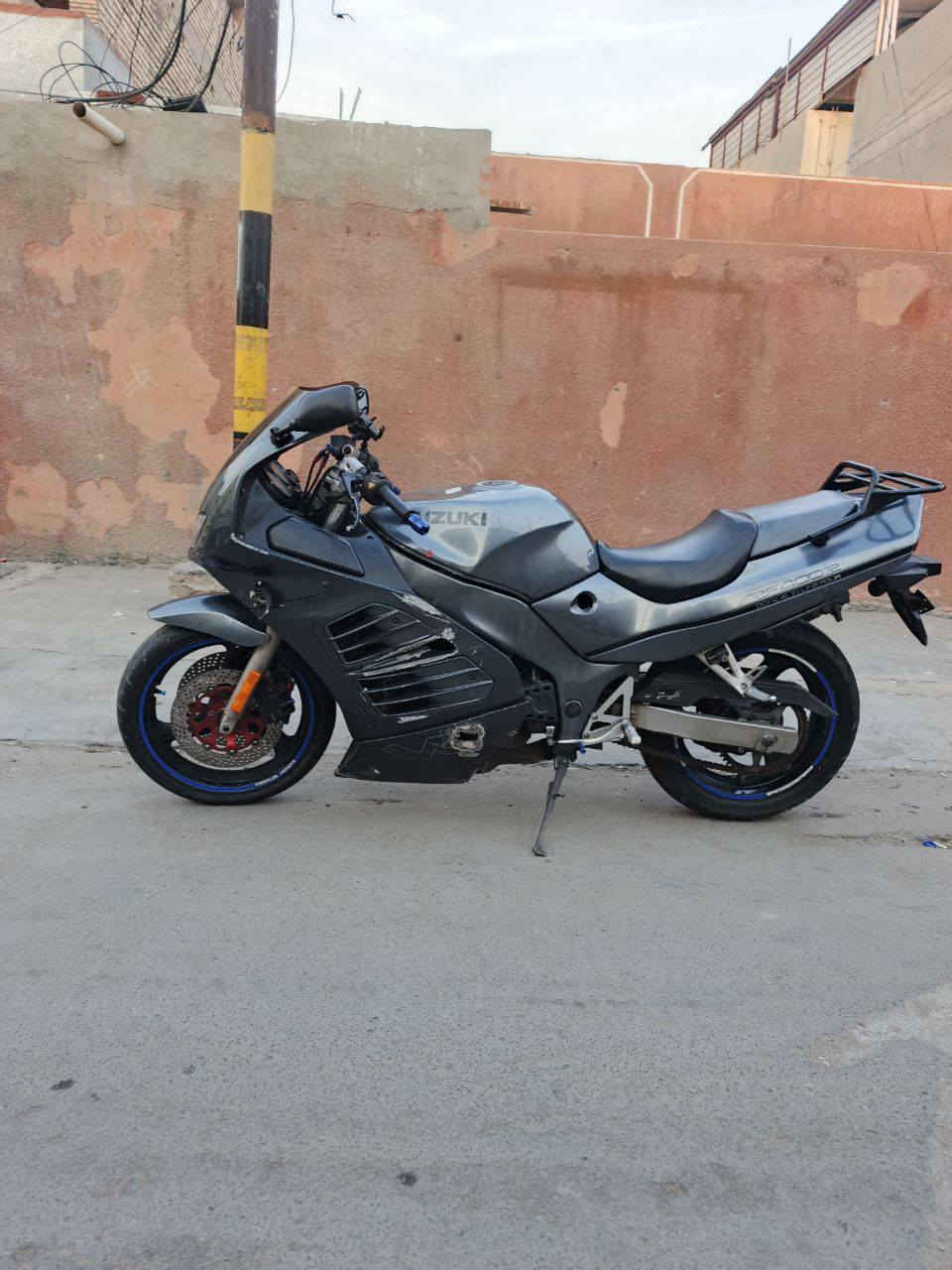 سلام عليكم  بطح قرش مراوس او بيع مكينه  ٤٠٠ ما مفتوحه قبق احمرررر ستان حساس  ماشيه  ٣٥ الف  الدراجه زيرووو باتري  جديد تايرات جدد فقط الكفرات يراد اله ترتيب سعره خاص واني  بالخدمه عنوان بغداد  اتصل 🗣📲📞 ***********
