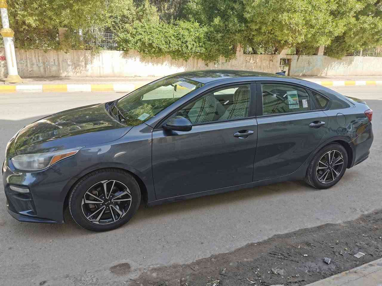 فورتي 2019 رقم ذي قار بأسمي كير AT ضربة امريكا بنيد وجاملغ  ورش بابين الجهه اليمنى طخم تاير جديد
ادامه كامله مواصفاتة معروفه السياره جاهزه السعر 123 بيه مجال بسيط الاستفسار رقمي ***********
