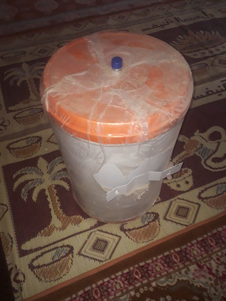سخان تعليك بعده بجيسه ما مامستخدم للبيع سعره  45  ألف مكاني سوق الشيوخ   رقمي   ***********

