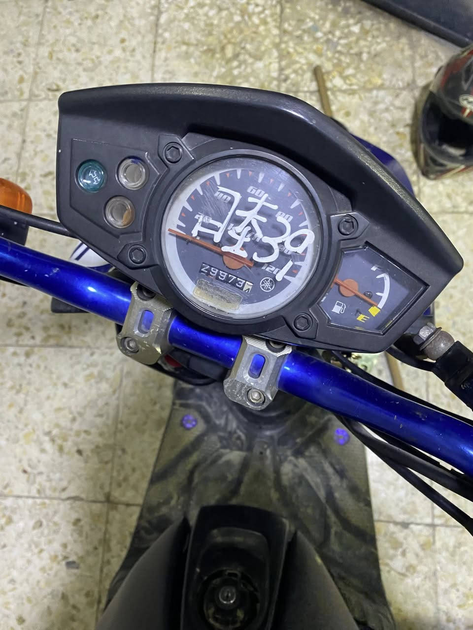 سلام عليكم دراجة سكنس جبلي خير من الله تزويد كلة خارجي مكينه متنسمع خرسة شلعة معدل خير من الله دراجة ناقصهه غزل وبس ومالي واهس دراجة تاخذةة تدعيلي خير من الله العنون البلديات حي التراث قرب عمارت ابو اسعد
***********
