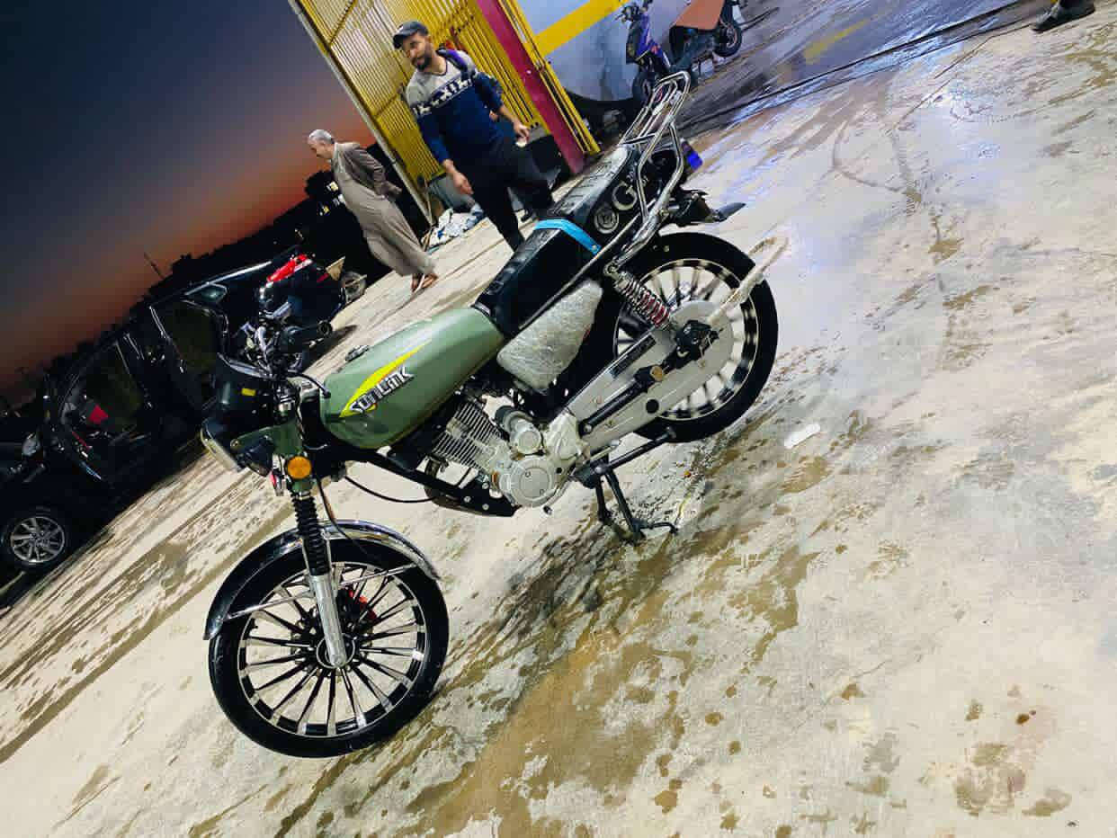 دراجه سيفان موديل 2025دراجه مكفوله اي نقص مابيها الاستفسار تصل على الرقم( ***********)سعرها700وبيها مجال مكاني قضاء الخالص ناحية هبهب
