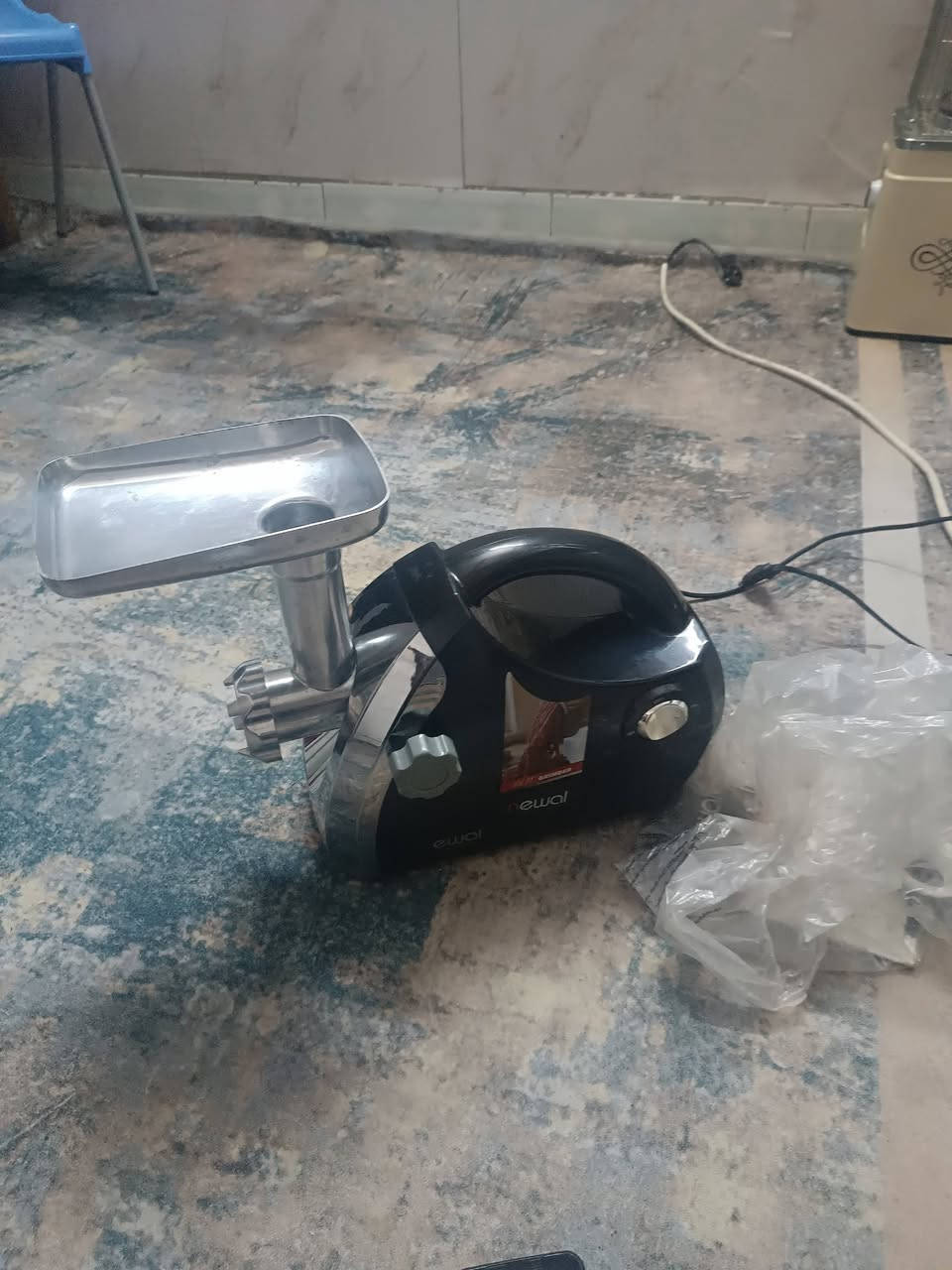 ثرامة للبيع شركة نيوال مستعملة كلش قليل مرتين أو ثلاث مرات للبيع سعرها 55 الف 
المكان البصرة الحيانية شارع ستين والاستفسار أكثر الاتصال او المراسلة على الرقم ***********
