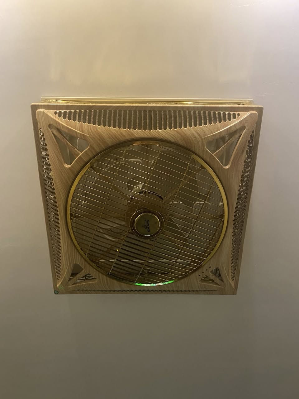 مروحة سقفية عدد اثنان مستعملة قليل جداً
سعر الزوج 75 الف


**إذا كنت صاحب هذا الإعلان وتريد حذفه لأي سبب، رجاءا أرسل رسالة إلى الدعم الفني**