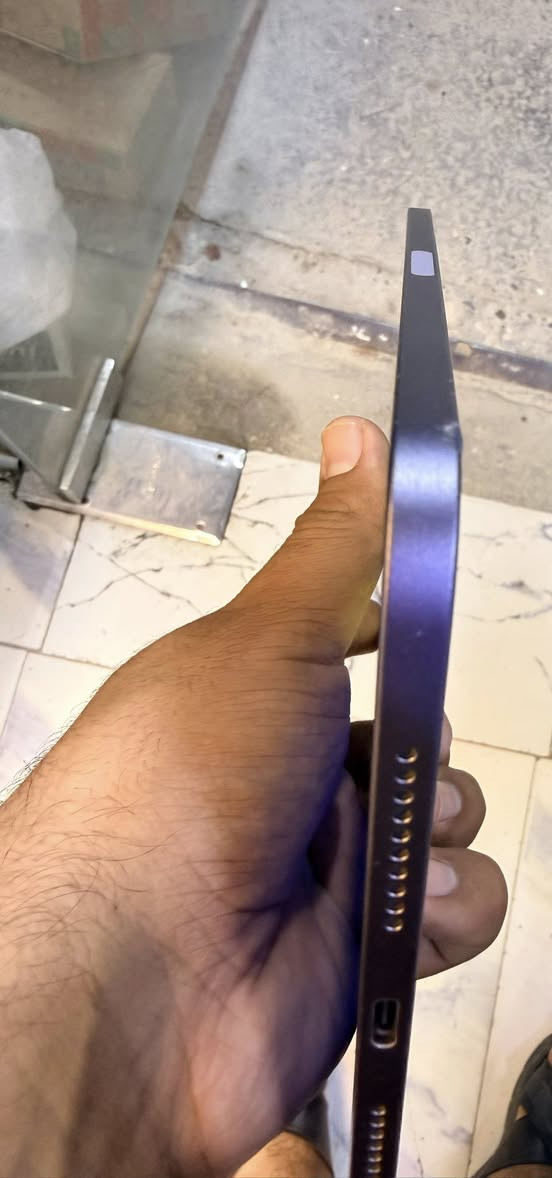 ايباد مني 6 
ذاكره 64
كامل ملحقات
النظافة ٩٠٪؜
البطارية ٩٢
السعر 425 
العنوان التاجي سبع البور
***********
ملاحضة اكو توصيل 🚚

الجهاز إذا مفتوح أتحمل اجور التوصيل
