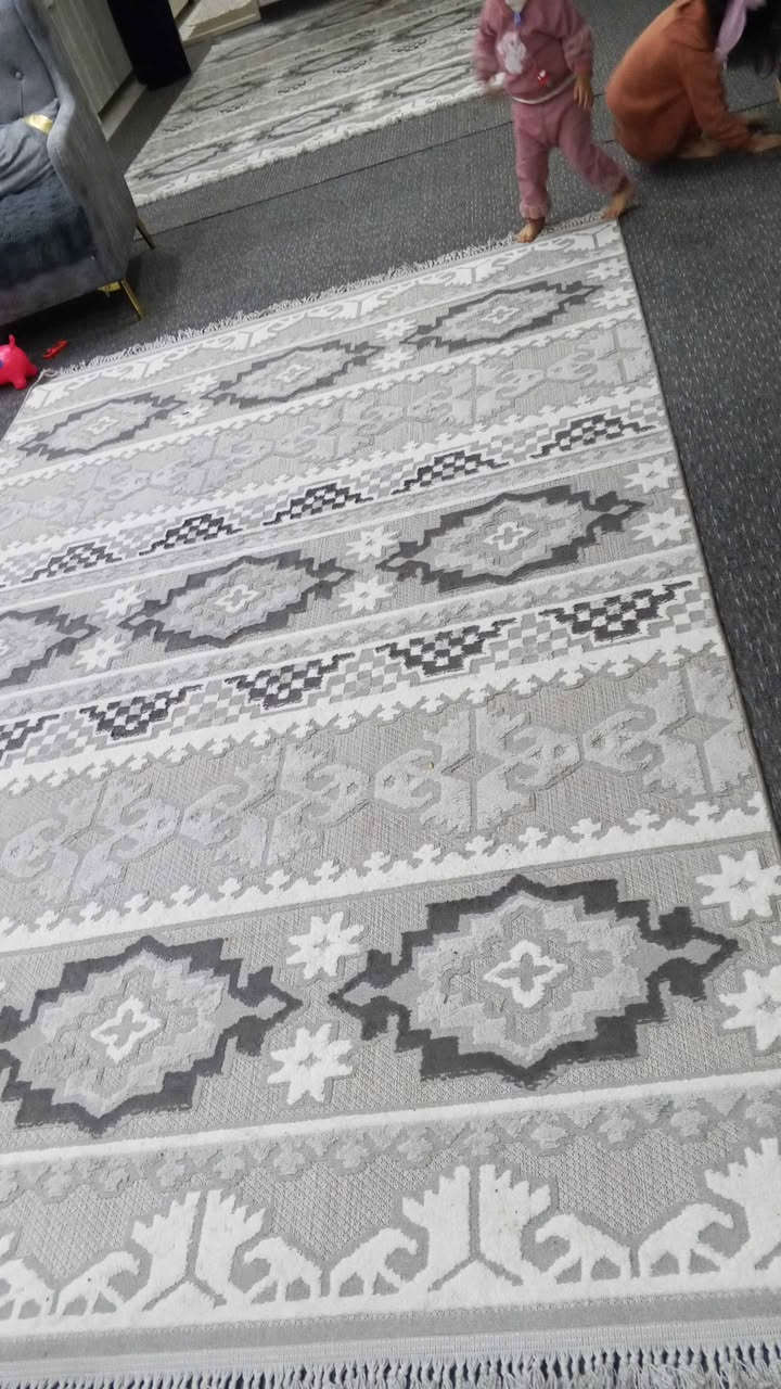 زوليات  بوهيمي تركي للبيع ثنين عدد نفس شي نضيف كلش استعمال قليل سعر ثنينهم  100 الف مكان اربيل بنصلاوة *********** أربيل, العراق
