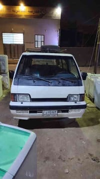 من رخصة مدير الكروب كية مستوبيشي ٧ راكب رقم خصوصي اريد اراوس 077057303...