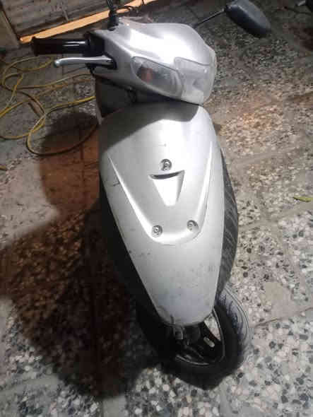 سلام عليكم 
ساسوكي ٦٠ 
سعر قفل ٦٠ الف
العنوان ابصف حي الحسين بالضباط 
للتواصل رقم الهاتف واتس اب 
‏‪***********‬‏
