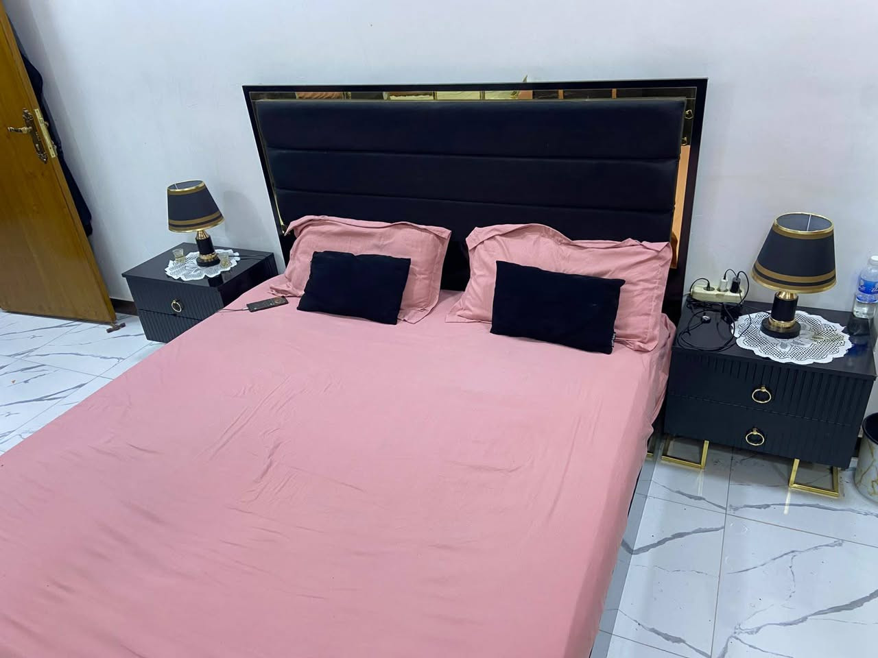 غرفه نوم تركيه كنتور زاويه ٨قطع سعر ٨٢٥مع دوشخ هديه مكان الدوره


**إذا كنت صاحب هذا الإعلان وتريد حذفه لأي سبب، رجاءا أرسل رسالة إلى الدعم الفني**