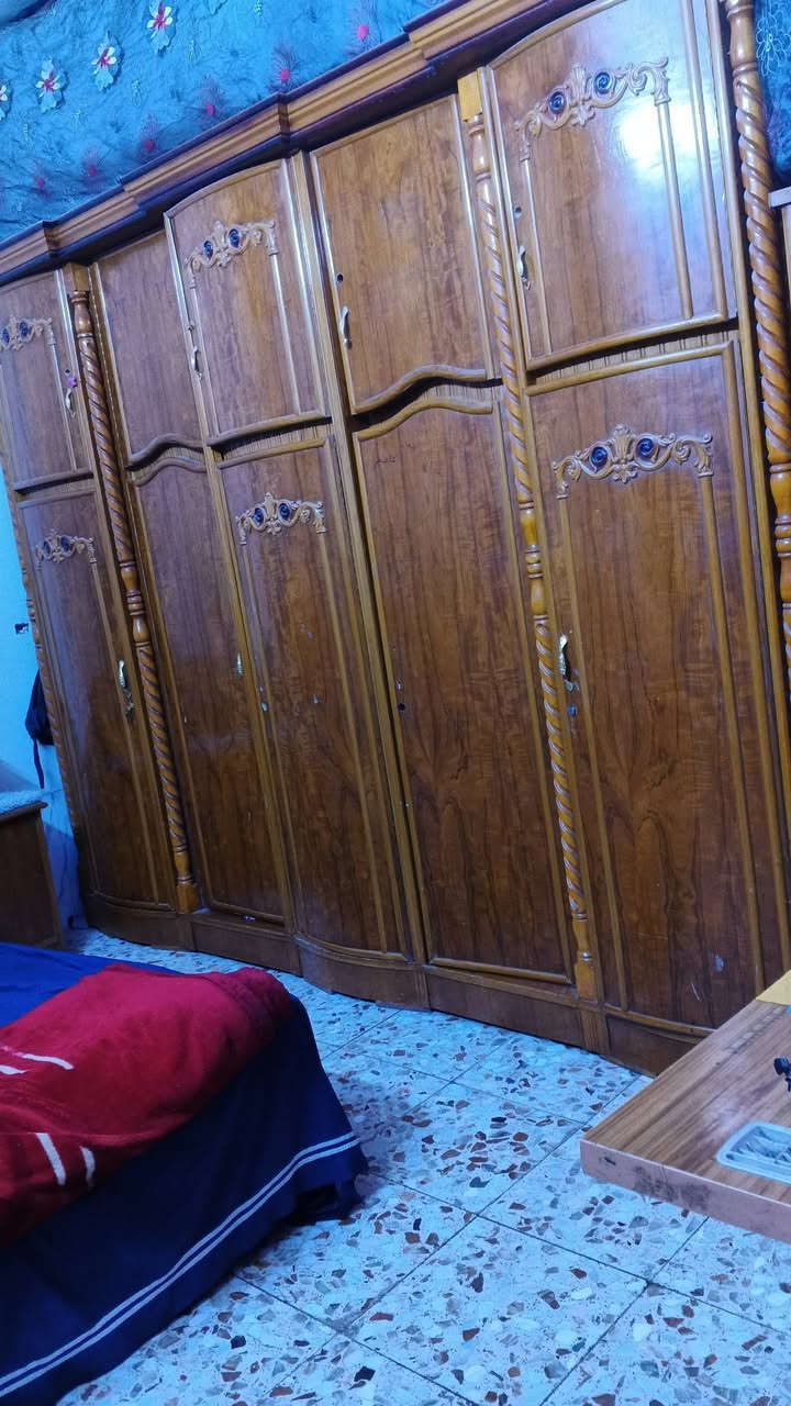 غرفت خشاب سعر 300 بيهه مجال رقم ***********
