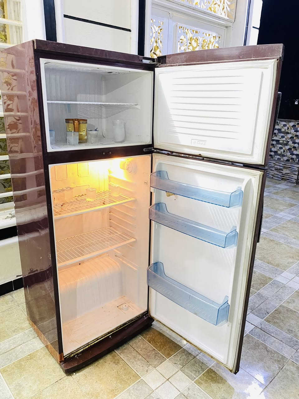 ثلاجه للبيع جبيره 24 قدم ونظيفه وشغاله عالفحص وضمان سنه ماداخله تصليح وسعره مناسب شراي يجي خاص


**إذا كنت صاحب هذا الإعلان وتريد حذفه لأي سبب، رجاءا أرسل رسالة إلى الدعم الفني**