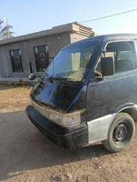 كيا بستا للبيع كير وكسن مضمونات محرك بيه شويه خيط بخار باتري جديد دينم...