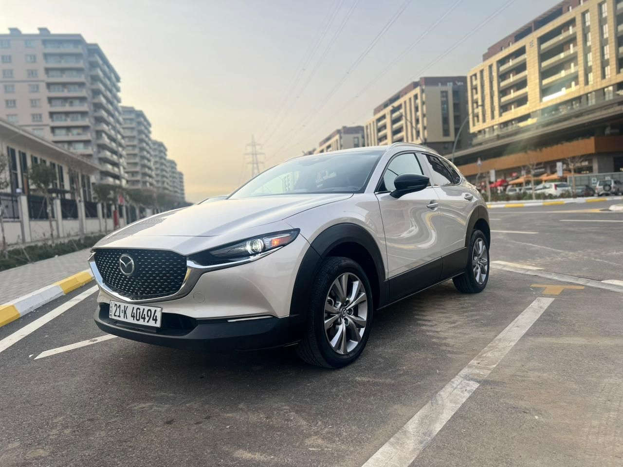 Mazda CX-30 premium 2024 
یەک پارچەی بۆیاخ
فول مواسەفات
ڕادار ٫ داتاشۆ ، سندوق شەفت، سڵایت ، کوشن کارەبا خەزن هیتەر  ، دەبڵ ئەکسل ، دوو مۆدی لێخوڕین ، موکەبەرەی بۆس، پێشی کەپس. زۆر مواسەفاتی تر

3MVDMBDM4RM662980  : ڕەقەم شاسی 
نرخ : $17400
*********** - WhatsApp

