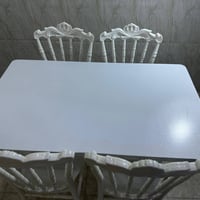 ميز • كراسي • عمارة ميسان
