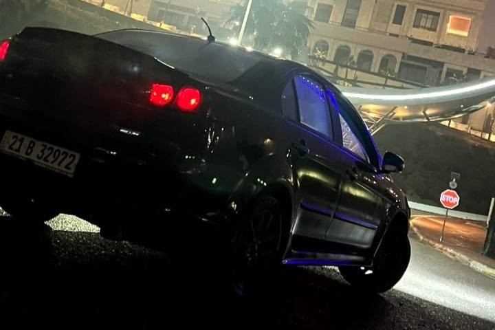 لانسەر 2018 مواسەفات ex خلیجی 
سێرڤسیش کراوە
ڕۆنی تازە گۆڕاوەو تایەی تازەیە
سەیارەکە بێ کەشەو جایزە
ناو ڕەش
سوکان ڤۆلیۆم 
شاشەو کامێرەیە
بۆنیتی بەس پەمپە بێ دەعم
سەنەوی هەتا ٢٠٢٩تازەیە
مەکینەی 2.0L
و106,000km رۆشتوە 

سـعـر : لە کۆمێنت داوابکە ڕاستەوخۆ بۆت دێت 📥 

گێر و مەکیەنەی بەشەرت 
هیچ کێشەیەکی تێدا نییە 

ژمارەی خاوەنەکەی 

***********
