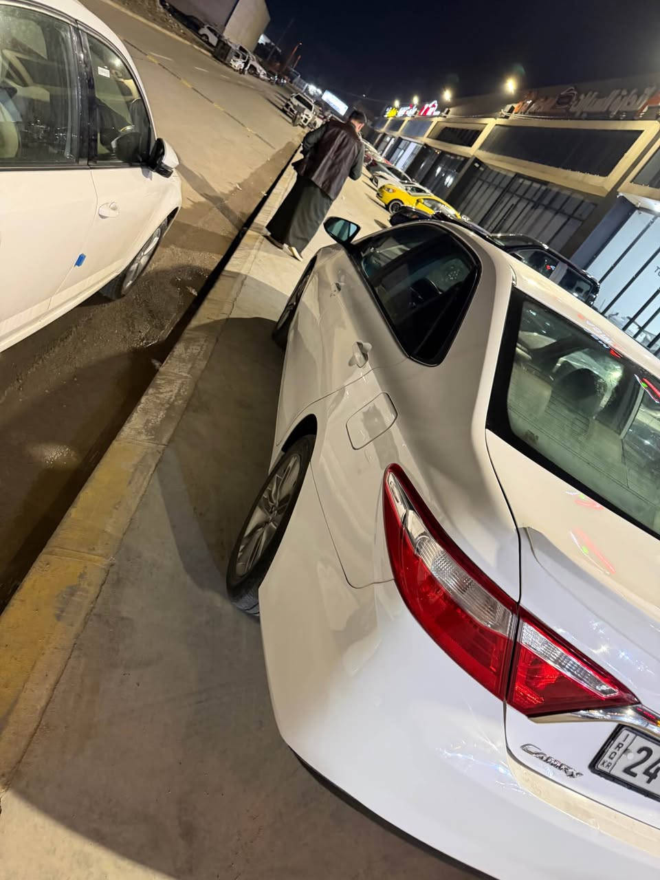 كامري 2017 se 
السعر 130 بيها مجال 
مكان سياره موصل 
***********
*********** أربيل, العراق
