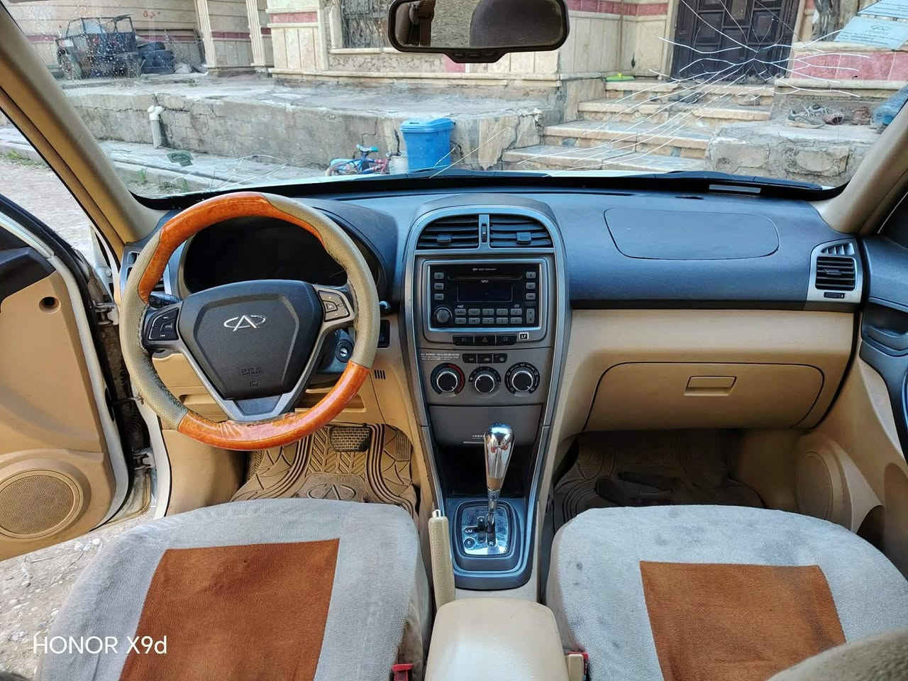 تيكو 2013 
رقم نينوى دولي 
حجم محرك 1800
كير كهربائي 
تبريد تدفئة 
صبغ قطعة وحدة 
والبوند مقلم 
ماشيا 140 الف سعر 67  يبيع قسط بس اول دفعه 40 الباقي قسط ايسرالموصل


**إذا كنت صاحب هذا الإعلان وتريد حذفه لأي سبب، رجاءا أرسل رسالة إلى الدعم الفني**