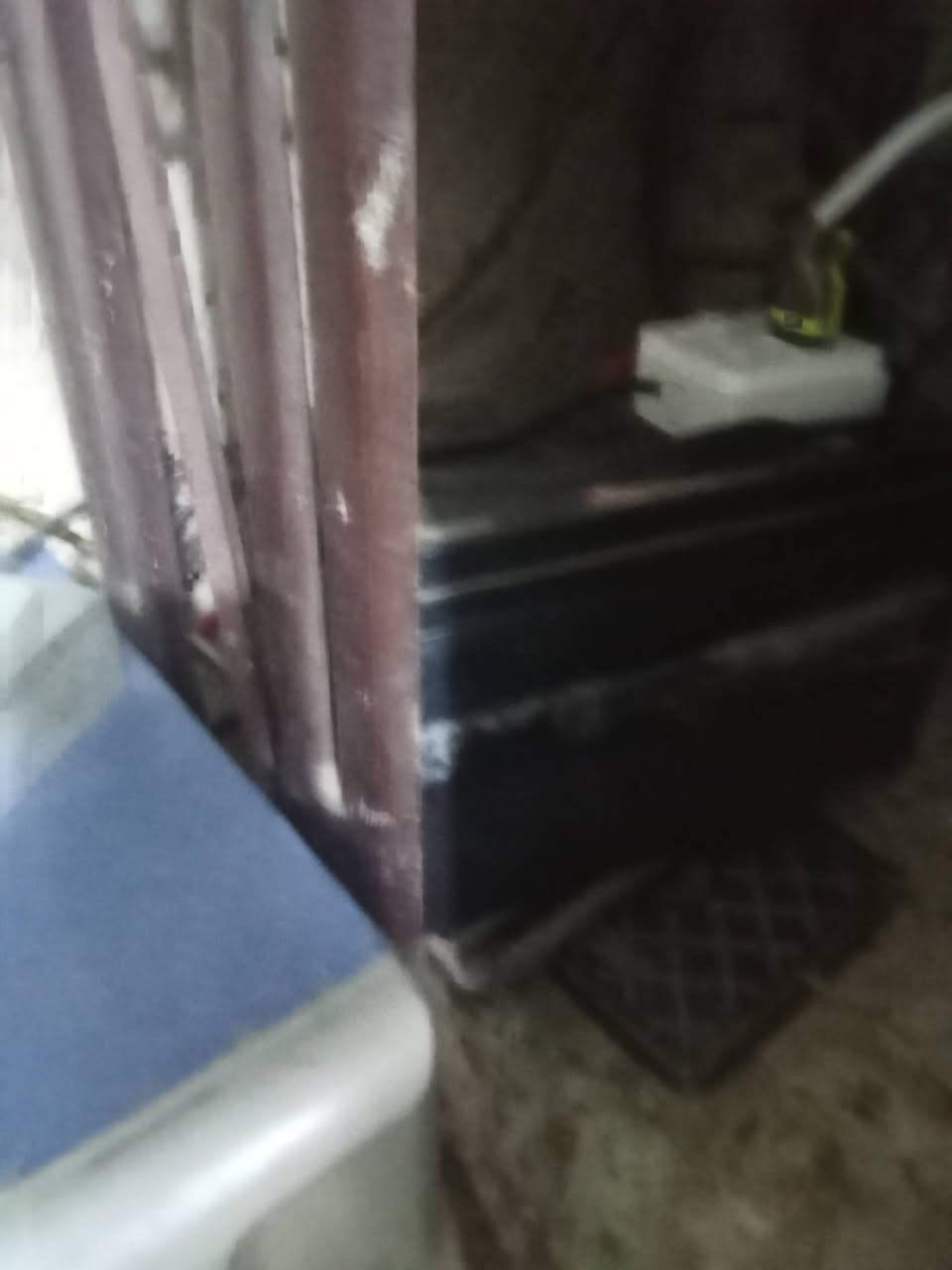السلام عليكم عاكسه مكسمه 1100 12فولت مع بطاريه مع فقاسه اوتو للبيع البطاريه100 امبير شغالات وعلى الفحص والظمان متواجد على النت والواتساب سبب البيع لعدم التفرغ  السعر 250 الف وبيها مجال بسيط مكاني بغداد الحسينيه وهذا رقمي ***********
