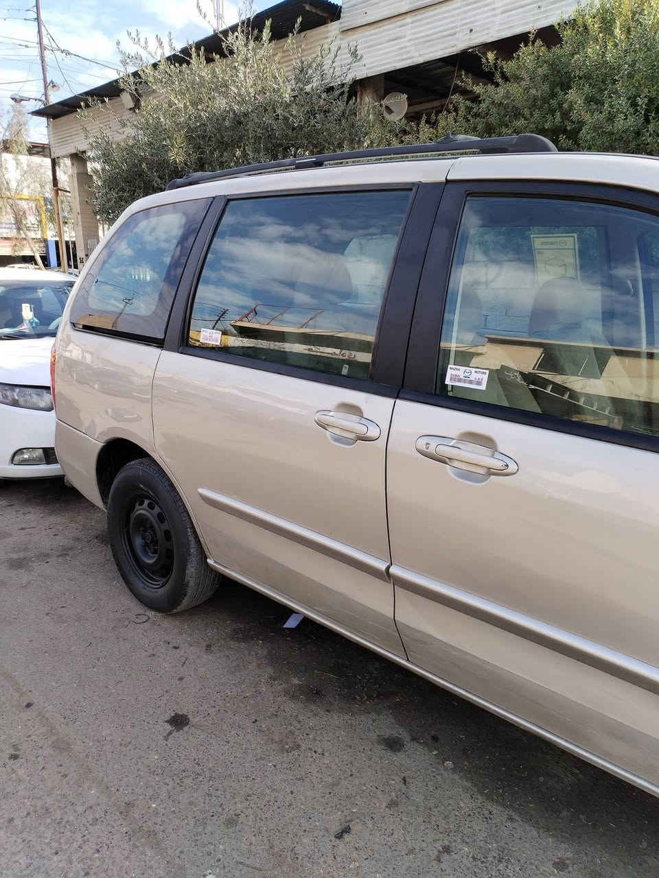 السلام عليكم مازدا ستيشن ام بي في 7 راكب تبريد 3 قطع مركزي 4 ابواب مديل 2000 صبغ بوند بدون دواخل مكينه وكير شرط 6 سلندر كابون بانزين بيها رقم ألماني سنوية جديده السياره جاهزه اي نقص مابيها تيرات جديده باتري جديد صدر امامي وخلفي كله جديد كشنات سياحي شرط التحويل من الشرعي السعر 60 وبيها مجال مكان السياره موصل أيسر موبايل *********** كورك *********** اسيا السياره فول موصفات عد سلايت
