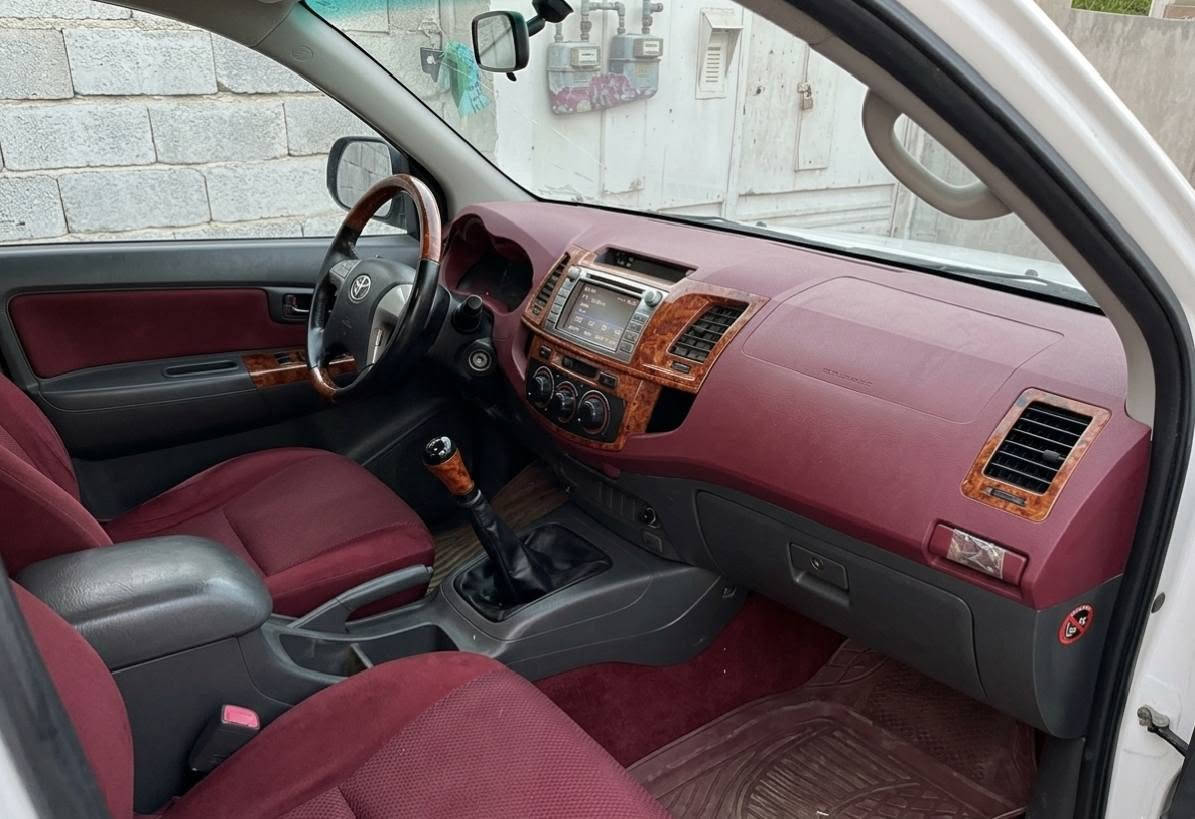 اللبيع او مراوس 
فلاونزه 2014 كويتي كير عادي فول مواصفات كفاله عامه رقم قادسيه 
السعر 188 وبيها مجال بسيط 
العنوان ذي قار الدوايه 
***********
