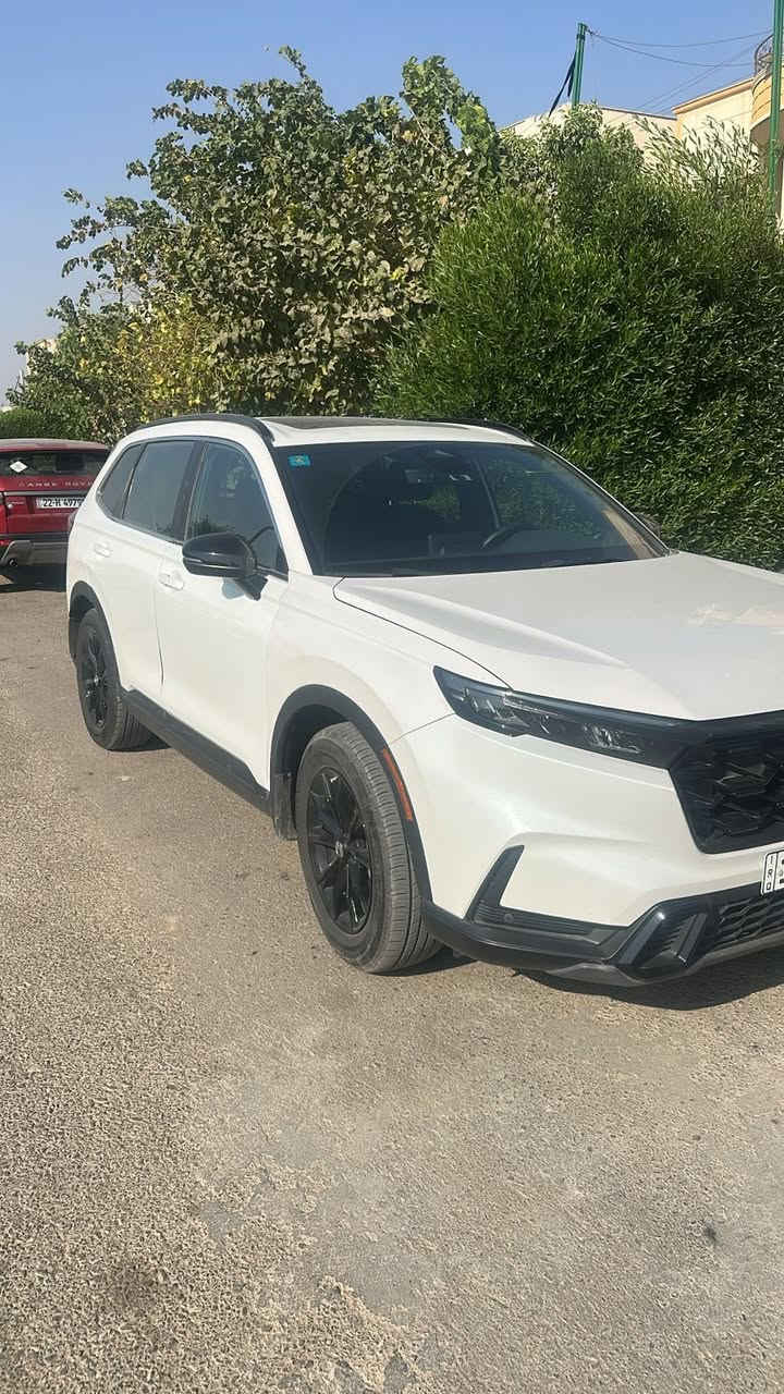 هوندا CRV 2025 sport L
ماشية 8000 ميل فقط!!
بجم كبس صندوك كبس 
اقرا الوصف كامل

حادثها كلش حلو  مثل ما موضح بالصور فقط تبديل بوب عكس السايق مبدلات تفصيخ اصلي ومصبوغات 
وطخة بسيطة بالقمارة مثل ما موضح بالصور نطخت اثناء النقل اي طخة او شخط ثاني او ملاحظات مابيها!
سيارة نظيفة كلشش ! 

مواصفاتها
مواصفات sport L المعروفة
فتحة، كشن جلد كهرباء، بصمة، تدفئة كشنات،
حساسات 360 درجة، رادار امامي خلفي، 
كامير خلفية، قطعتين تبريد، شحن لاسلكي، تحديد مسار، اشارات بالمري، مثبت سرعة، 
وهواي مواصفات اخرى

سيارة مرقمة بغداد
كاملة مابيها اي نقص

السعر: 252$

 بغداد حي الجامعة 

للتواصل الاتصال على 
***********
