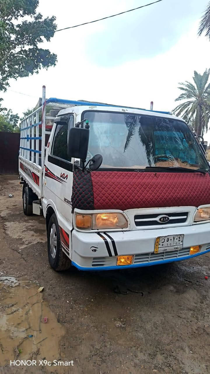 سلام عليكم لبيع كيه بنكو موديل 95.رقم بغداد سنويه ال 29 تحويل مباشر مكينه كير شاصي رقم شاصي مكفول دوشمه جديده صدر جديد  لبدي بليت جكر سياره حلوه مال جناي 8جنكال المكان اطراف تاجي لاتصال ***********
