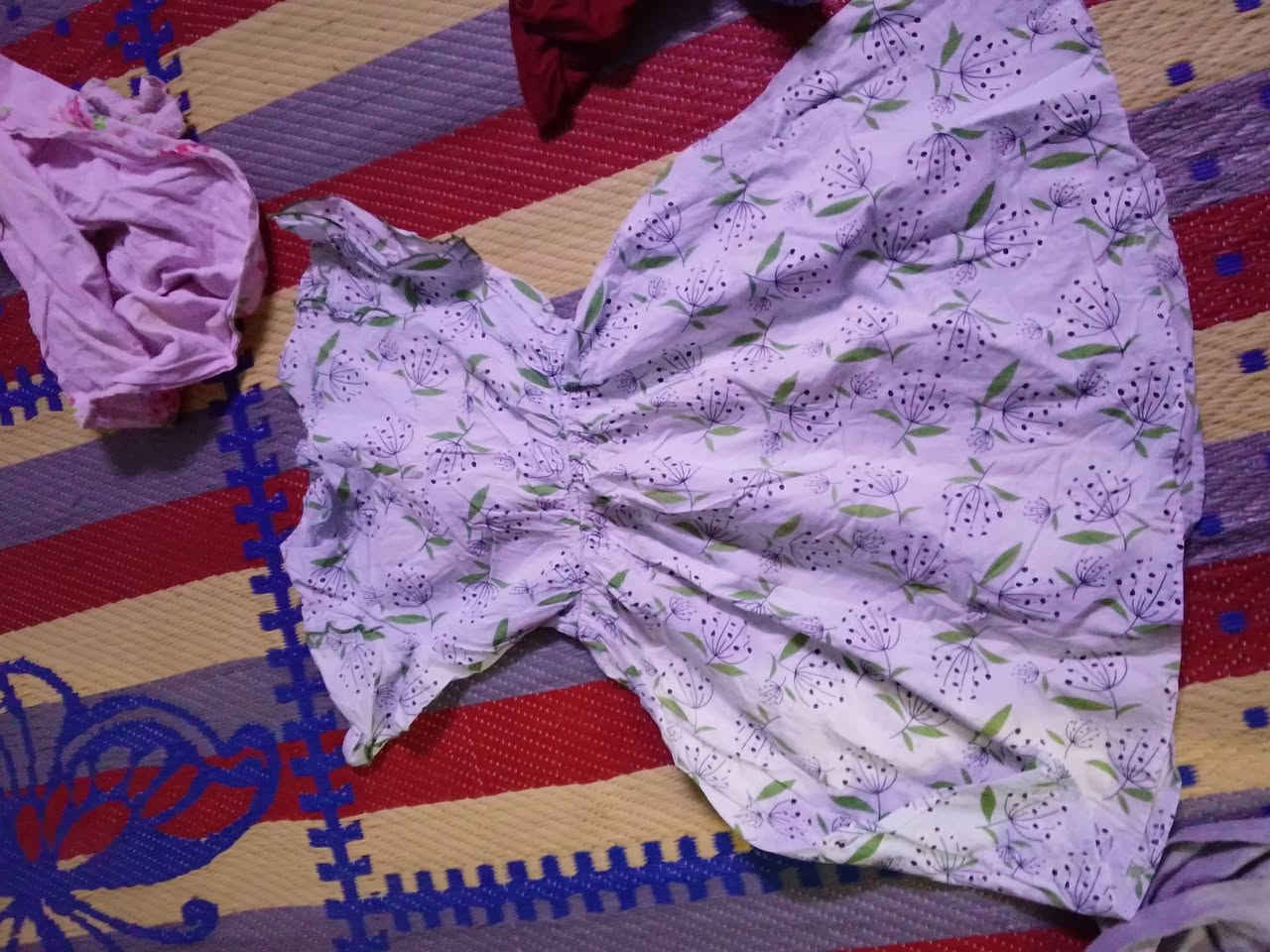 شليف ملابس اطفال مشكل نضافه فووول تصفيه القطعه بالف وهذا نموذج


**إذا كنت صاحب هذا الإعلان وتريد حذفه لأي سبب، رجاءا أرسل رسالة إلى الدعم الفني**