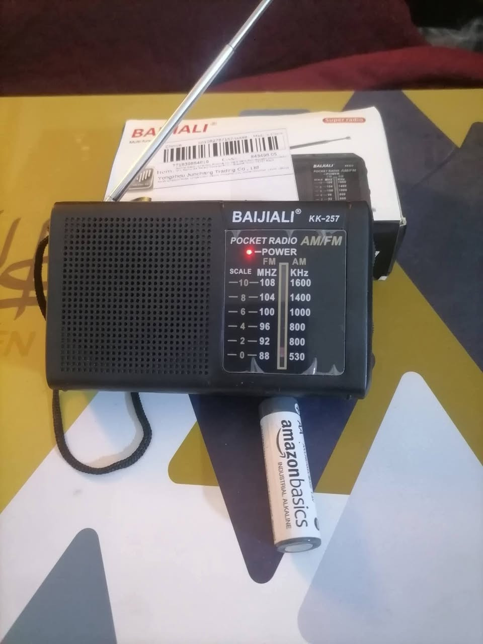 السلام عليكم
متوفر راديو موجتين Am&Fm  يعمل بطاريتين عاديه التقاط جيد للاذاعات  تصميم عالي من شركه رصينه لاحهزة الراديو  (المحمول الجيبي)  استيراد من اوربا جديد  اقتصادي جدا في توفير الطاقه


**إذا كنت صاحب هذا الإعلان وتريد حذفه لأي سبب، رجاءا أرسل رسالة إلى الدعم الفني**