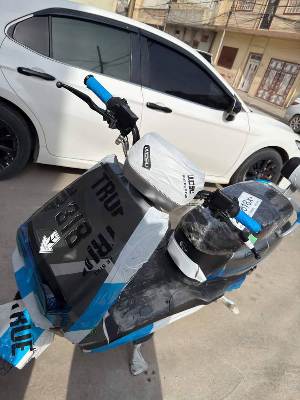 للبيع دراجه شحن ملف 2500 دراجه جديده ينقصها بس هورن السعر 450 قفل مكان الموصل


**إذا كنت صاحب هذا الإعلان وتريد حذفه لأي سبب، رجاءا أرسل رسالة إلى الدعم الفني**