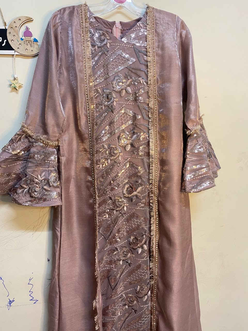 مساء الخير حبايب🩷
وصلت المخاوير والكلابيات الرمضانية 👗

الأسعار مناسبة حسب القطعه 

الحجز يكون خاص 📩

يوجد توصيل لكل المجمعات 

@الجميع


**إذا كنت صاحب هذا الإعلان وتريد حذفه لأي سبب، رجاءا أرسل رسالة إلى الدعم الفني**