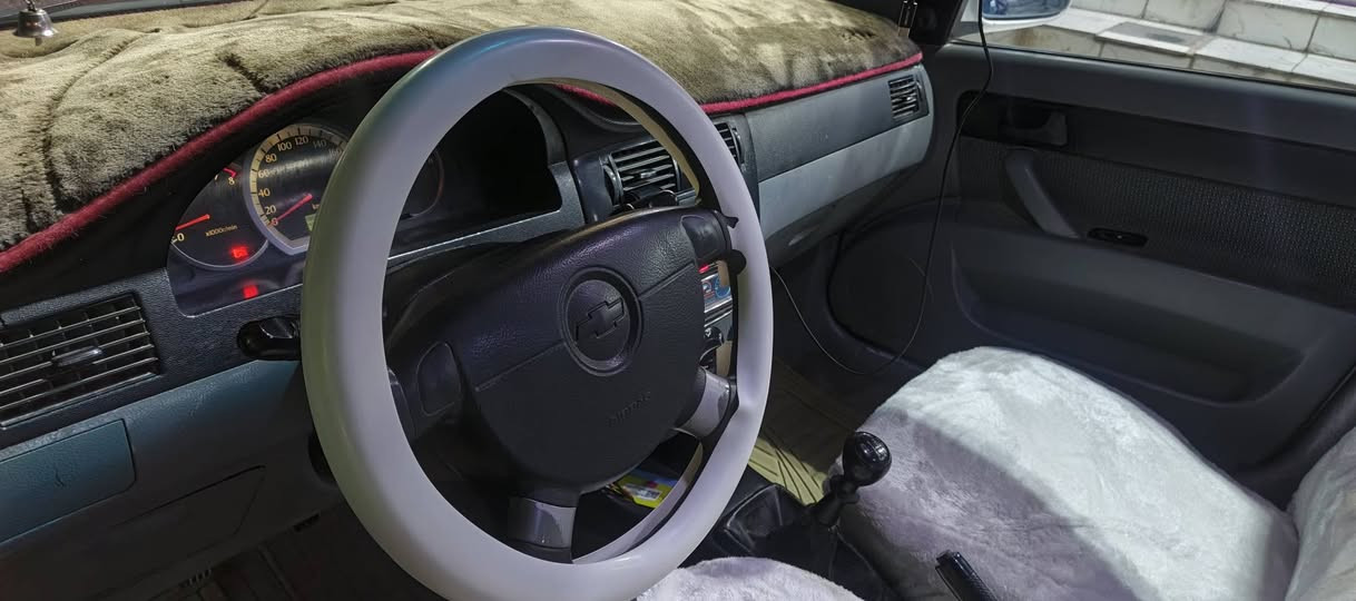 سلام عليكم سياره اوبترا مديل2004البيع كير ومحرك وحداديه مكفولات تبريد ❄ثلج رقم نجف نكليزي بأسمي سنويه مجدده ال2031سياره بدون حادث بيه العتب والهلاليات مصلحات فقط 
سياره جديده السعر ٥٥وبيه مجال حق الجيه 
مكاني نجف كوفه استفسار رقمي ***********
