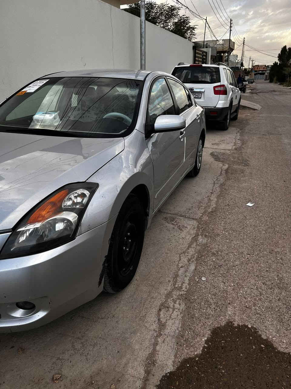 السلام عليكم نيسان 2008 رقم سليمانيه قطعتين تبديل ابلاد وقطعه صبغ مكينه شادها جديده مال حاويه ترهم مرارس هم السعر ٨٤ المكان ديالى رقم صاحب ***********
