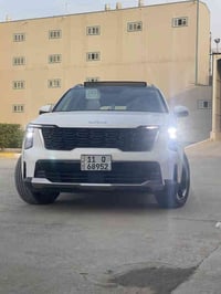 سورنتو  2024 بصمه   تشغيل عن بعد برد خلفيه  دخول ذكي  دادو شوب  شفتات ...