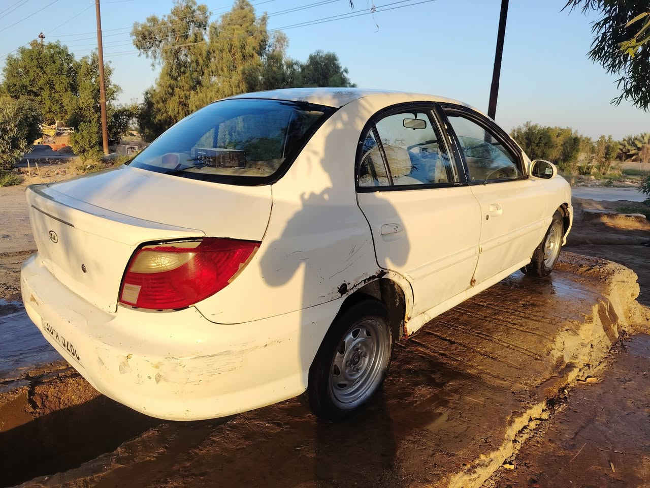 ريو  موديل 2000 رقم انكليزي تحويل مباشر مكفوله من الضربه بيه خياسات بل الهلالات مكينه بيه بخار كير عادي السياره حلوه للبيع شراي اتصل وبيك خير ودلل *********** مكاني بابل الاسكندريه
