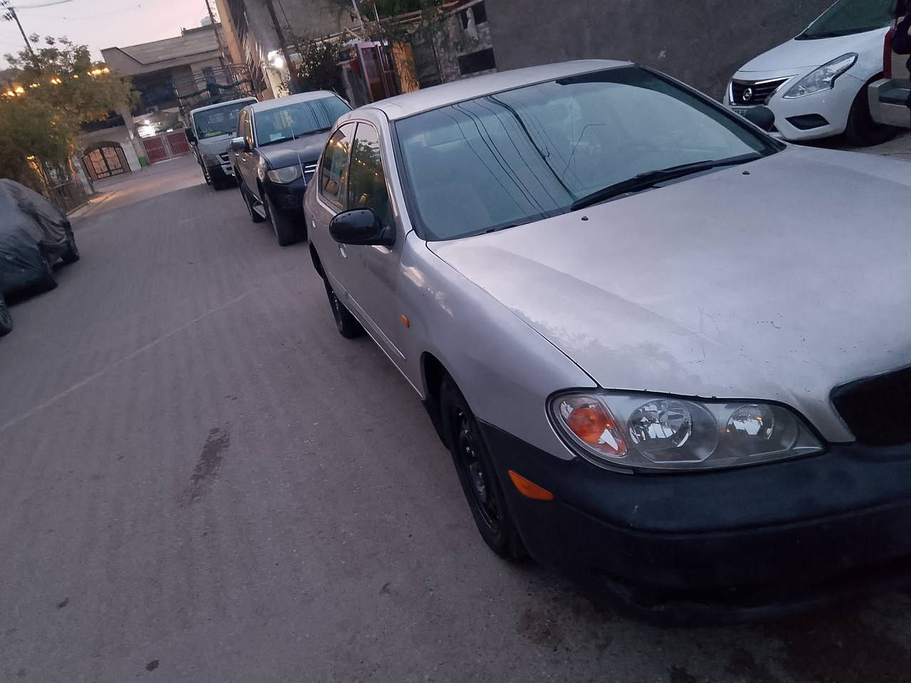 نيسان مكسيما 2002
كير مكينه جدد 
تدفئة تبريد 
سته سلندر 3000
ب اسمي تحويل مباشر 
سياره ما بيها صبغ جارده 
للبيع ب 60 وبيها مجال 
مكاني بغداد الدوره 
***********
