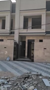 ( اللهم صل على محمد وال محمد ) بيوت للبيع  المساحه/ 100 متر  الواجهة/ ...