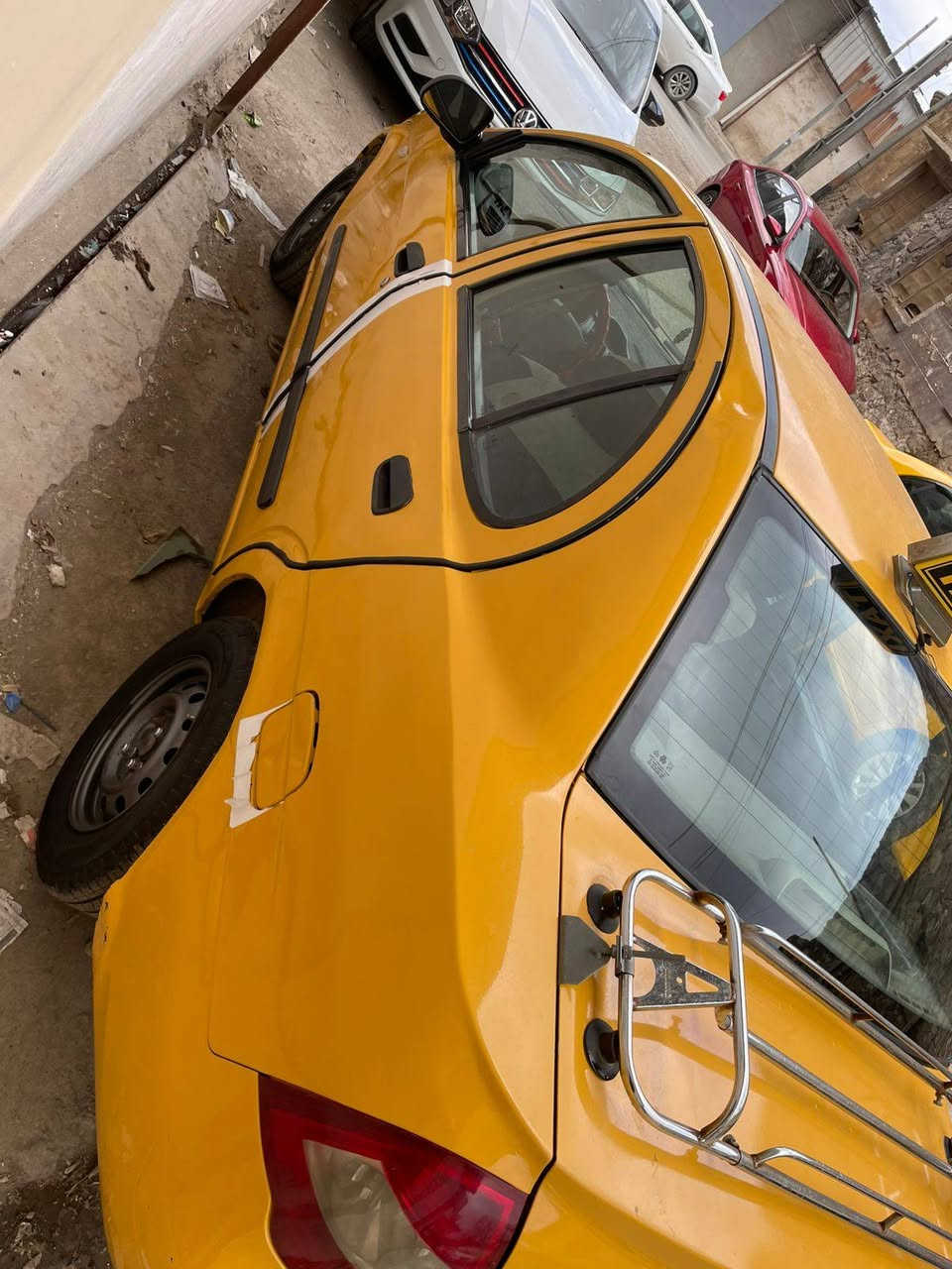 سلام عليكم سياره طيبه موديل 2013 محرك جديد  كير ب شرط مابي عيب صبغ بلادي  شرط شواصي مابي لا فطر ولا لحيم سنويه لحد 2031 كود بانزين بي سياره مال جناي شراي خابر وتدلل

0777 300 1118 كركوك, العراق
