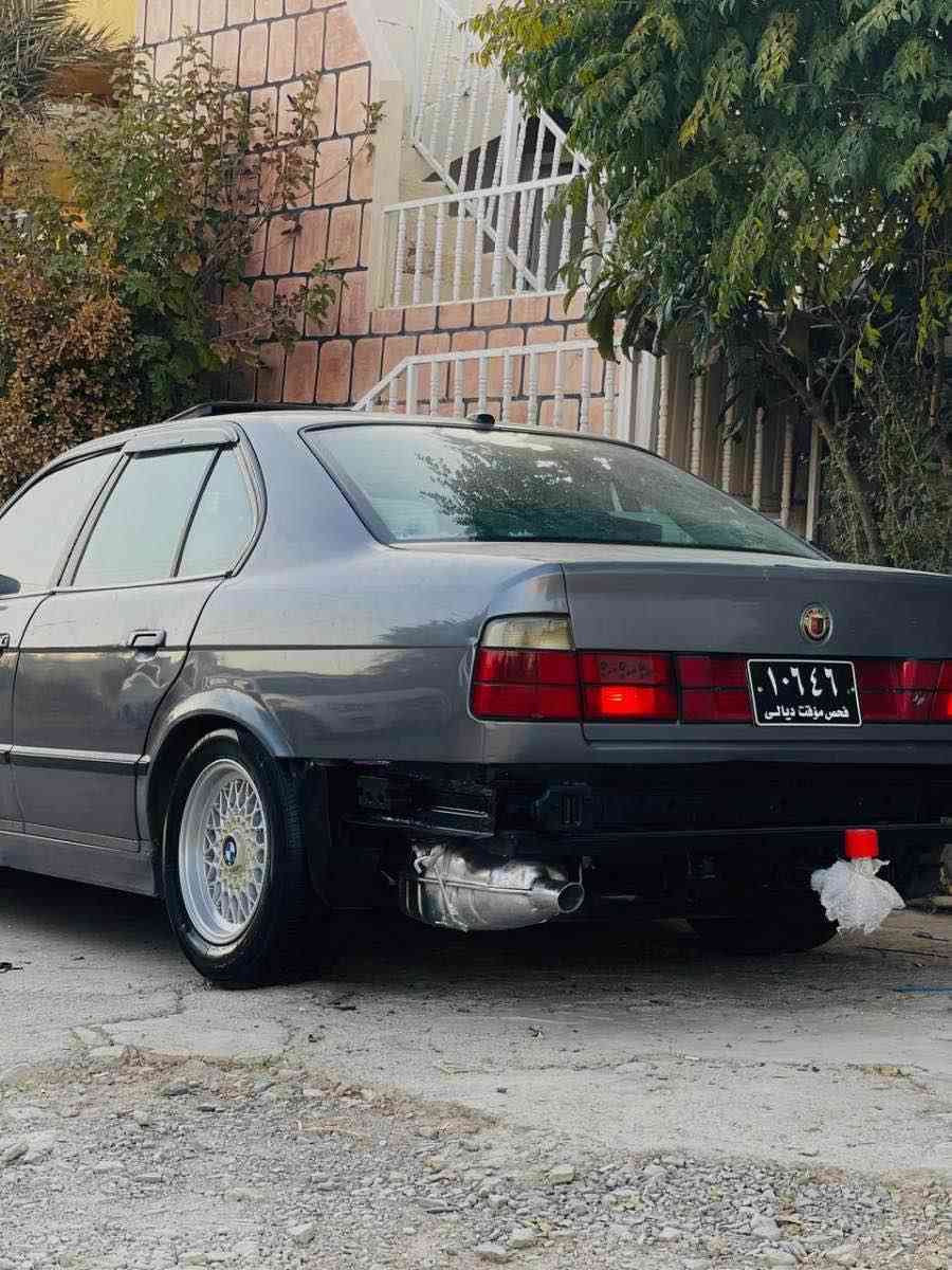 BMW 1992 520i 
gir 3adya slayda 2jam karabaya tabred bashart sardw garm 
da3mw lidrawy nya arm plasek slimanya 
layt alqaya 
gorenawash akam ba shtik ba dlm bit 
***********
***********🩶 السليمانية, العراق

