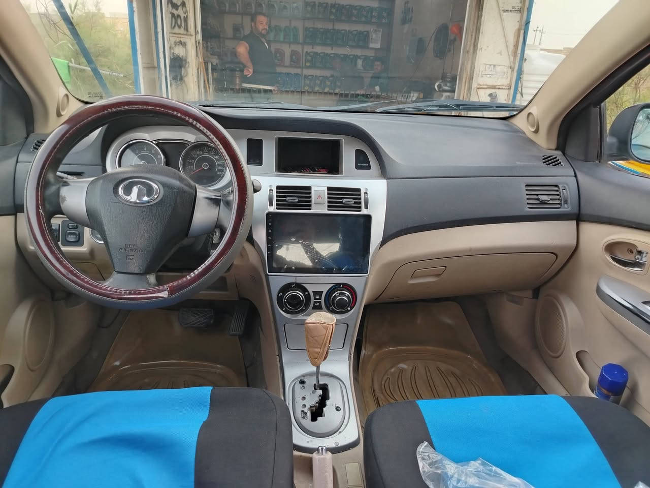 كريت وول فولكس 2012 كير ومحرك كورلا بيكاتشيو كير ومحرك نظيفات جدا
تبريد هسة كملته كله جديد +تدفئة
شاشة+دوشمة غرفة جديدة
سنتر لوك شغال السيارة جاهزة
السعر 45 وبيها مجال
***********
